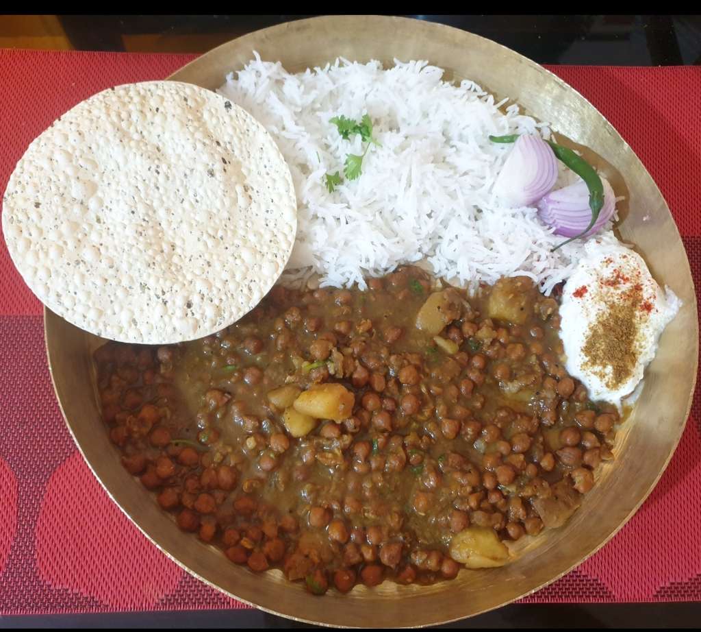 Kala Chana- Aalu & Rice