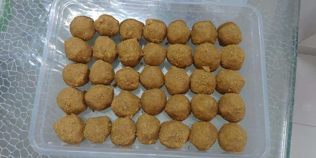 soya besan laddoo