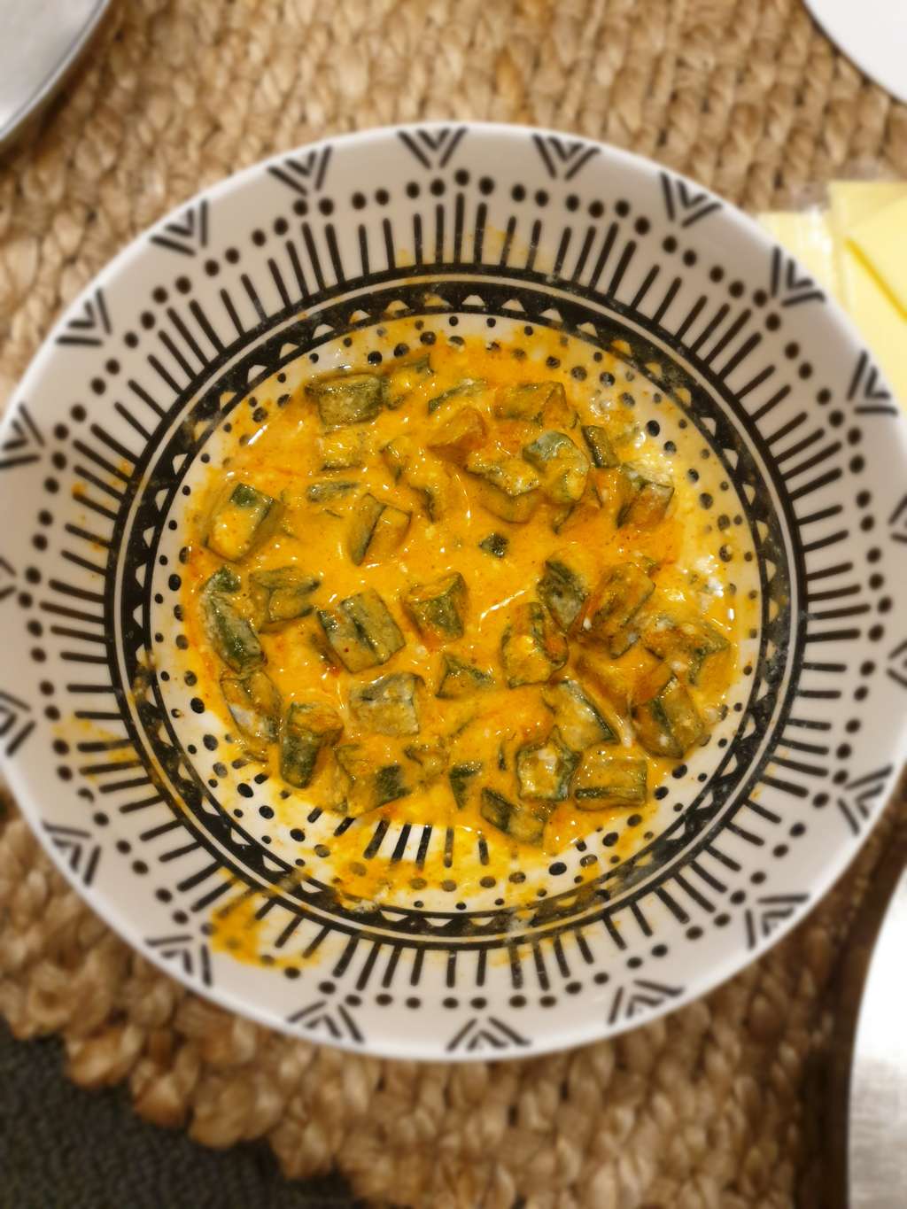 zero oil okara  (bhindi)