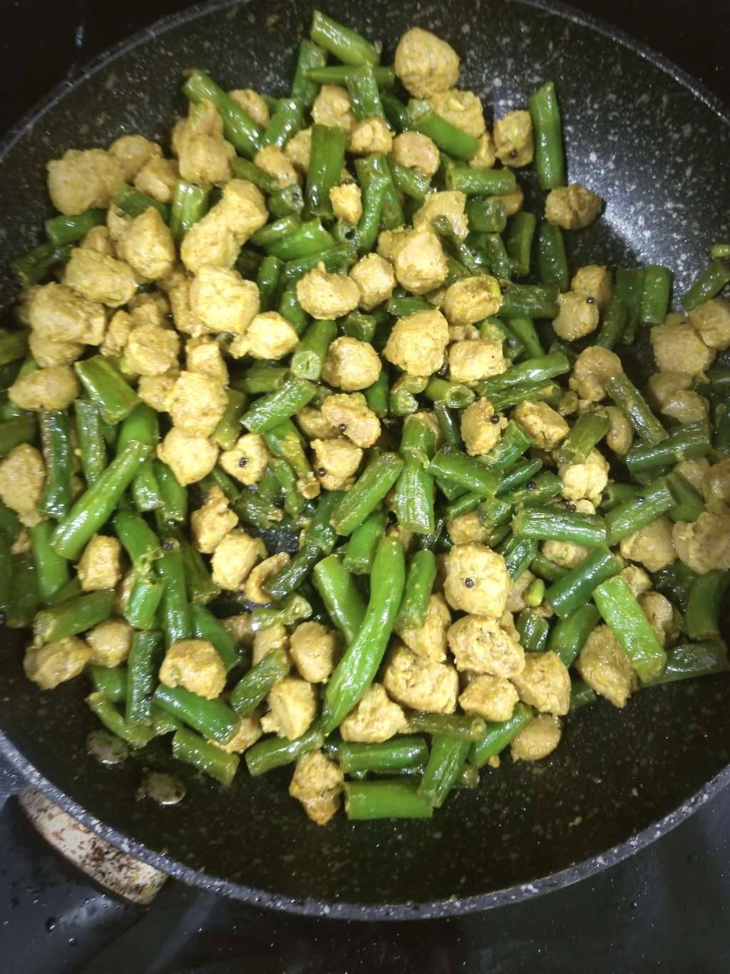 Beans with soya chunks