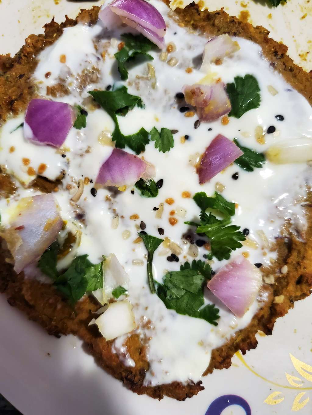 Soyabean and kidney bean patty with Greek curd