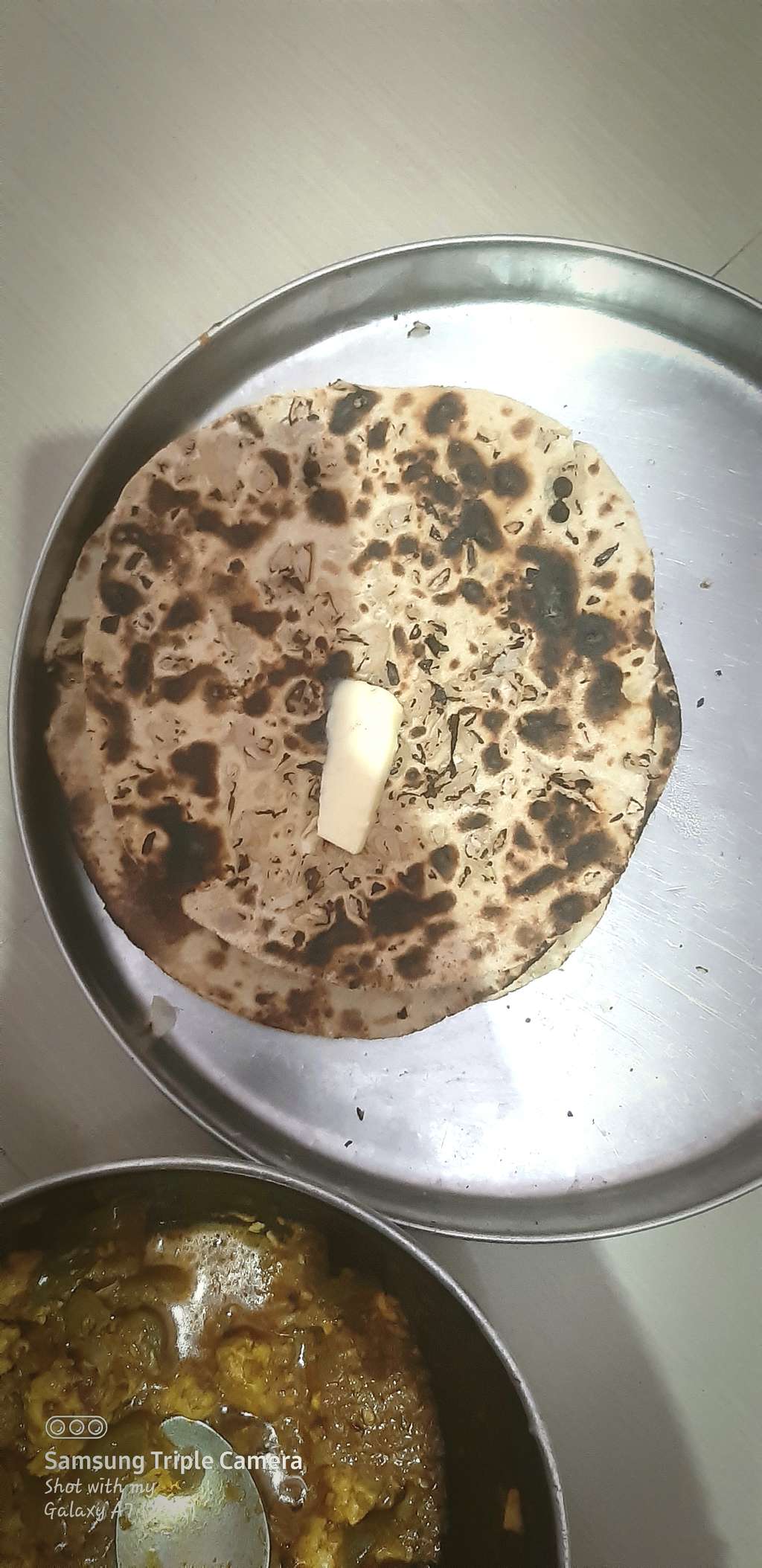 home made missi roti 