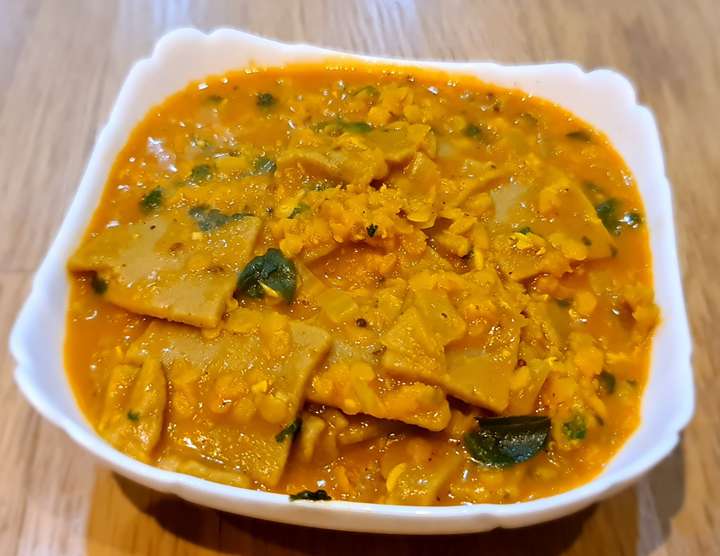 Lenthil soya wheat dal dhokli