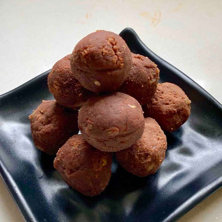 Coconut Flour - Whey Laddoo