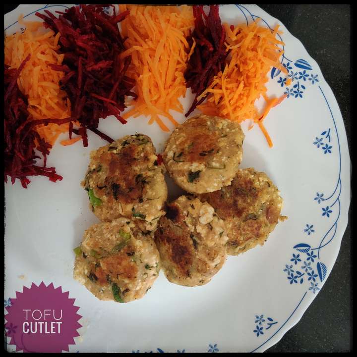 Simple Tofu Cutlet 