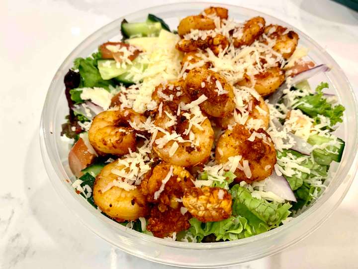Prawn n Cheese Hearty Salad
