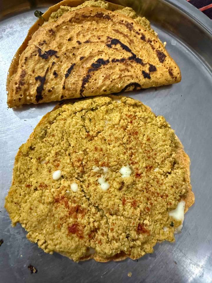 Paneer cheese chilla