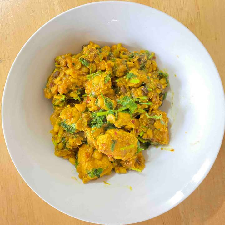 simple daal chicken 