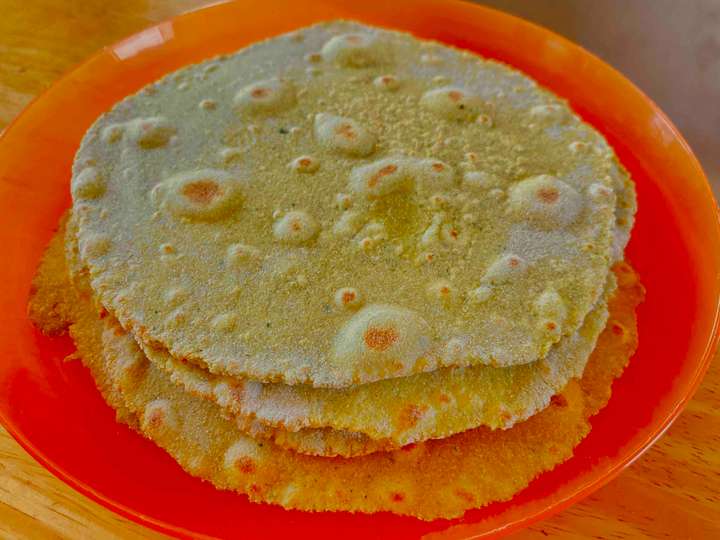 spicy soya wheat Rotis