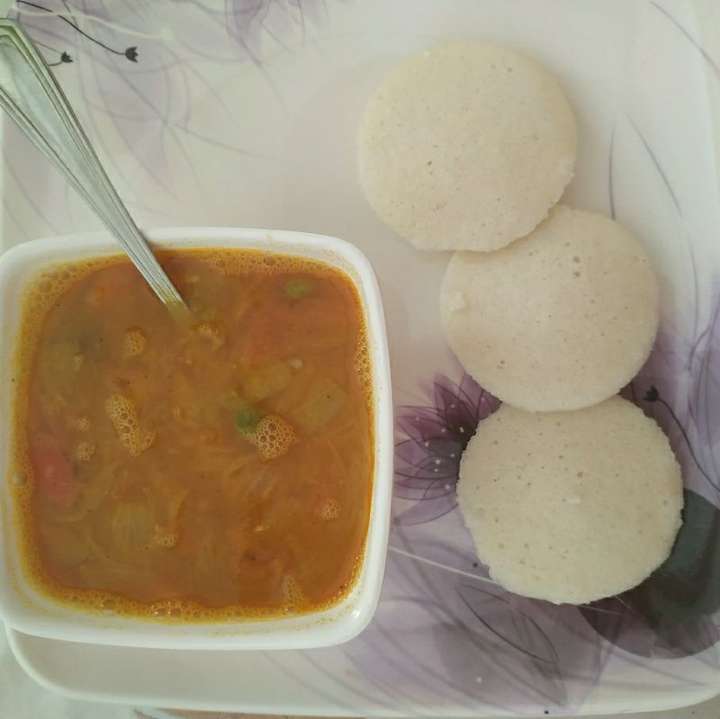 Idli and Sambar