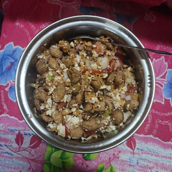 Roasted soya chunks