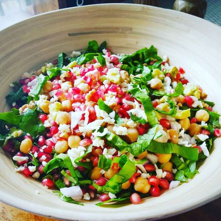 spinach beans cheese salad