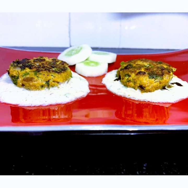 Quick and easy chicken tikkis