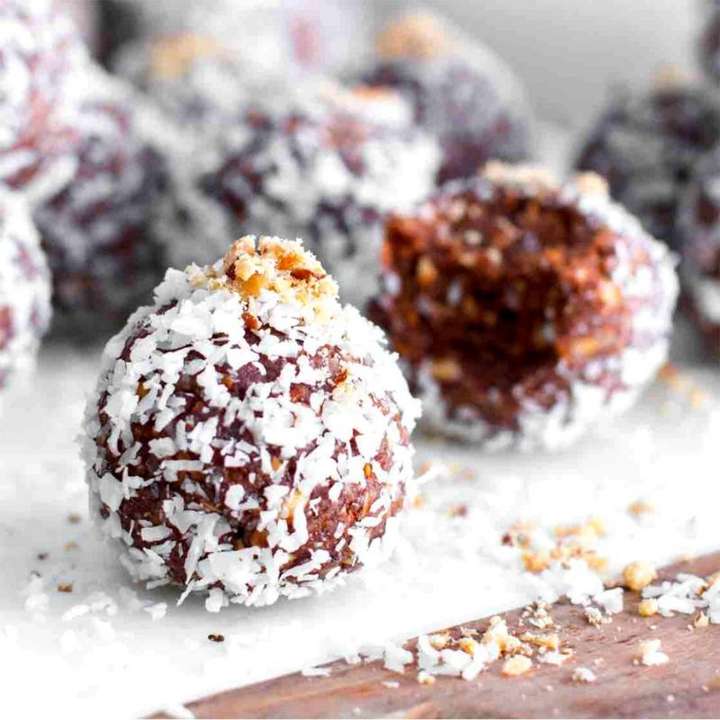 Fruit & Nut Balls 