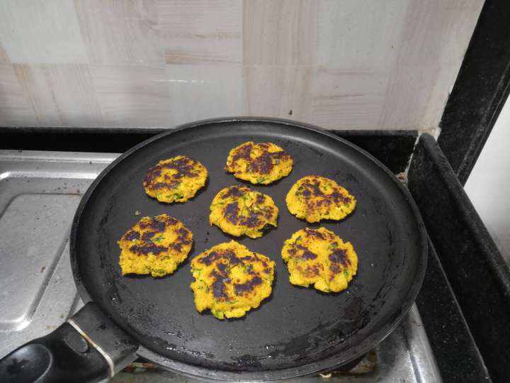 Protein tikki