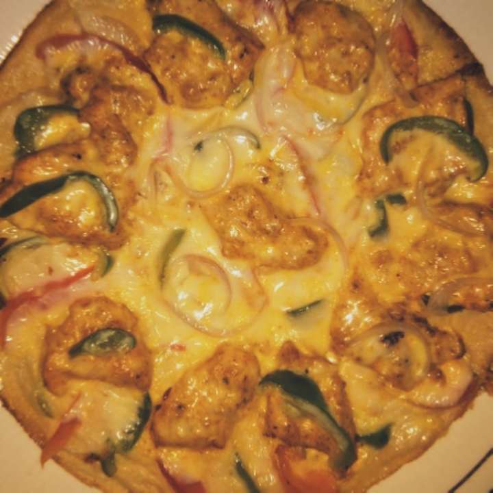 Chick-egg-izza (pan pizza)
