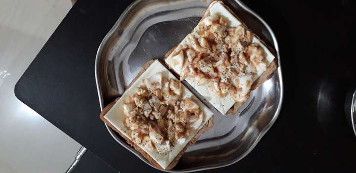 bread - boil egg ( can't guess the name )