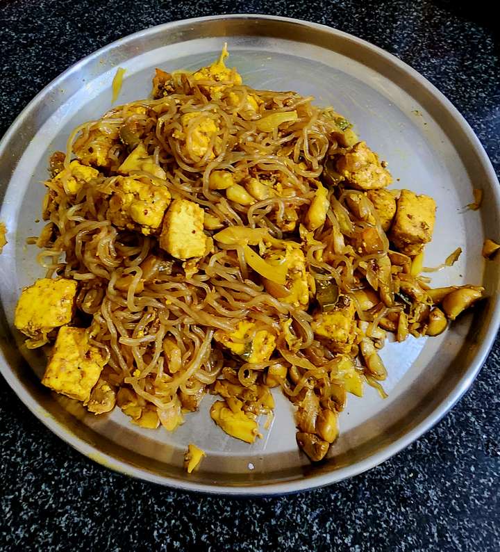 Shirataki Paneer Noodles