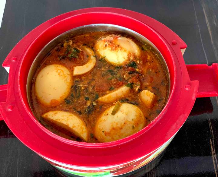 Egg curry 