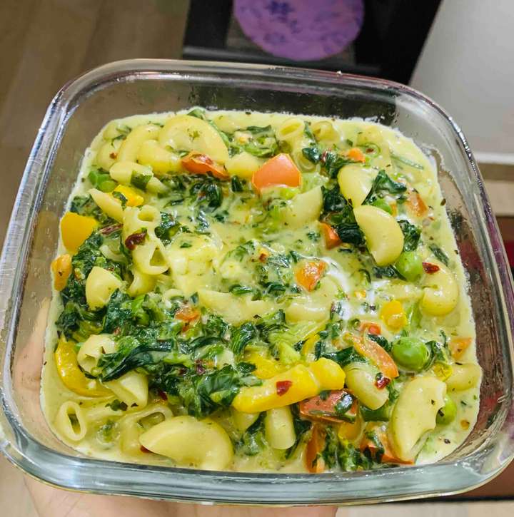 Mac n Cheese with veggies 
