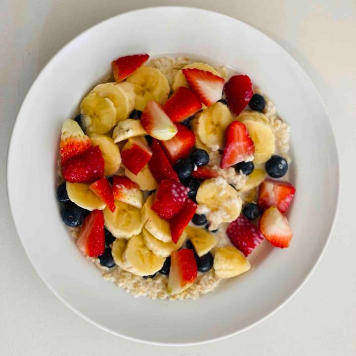 Oatmeal breakfast