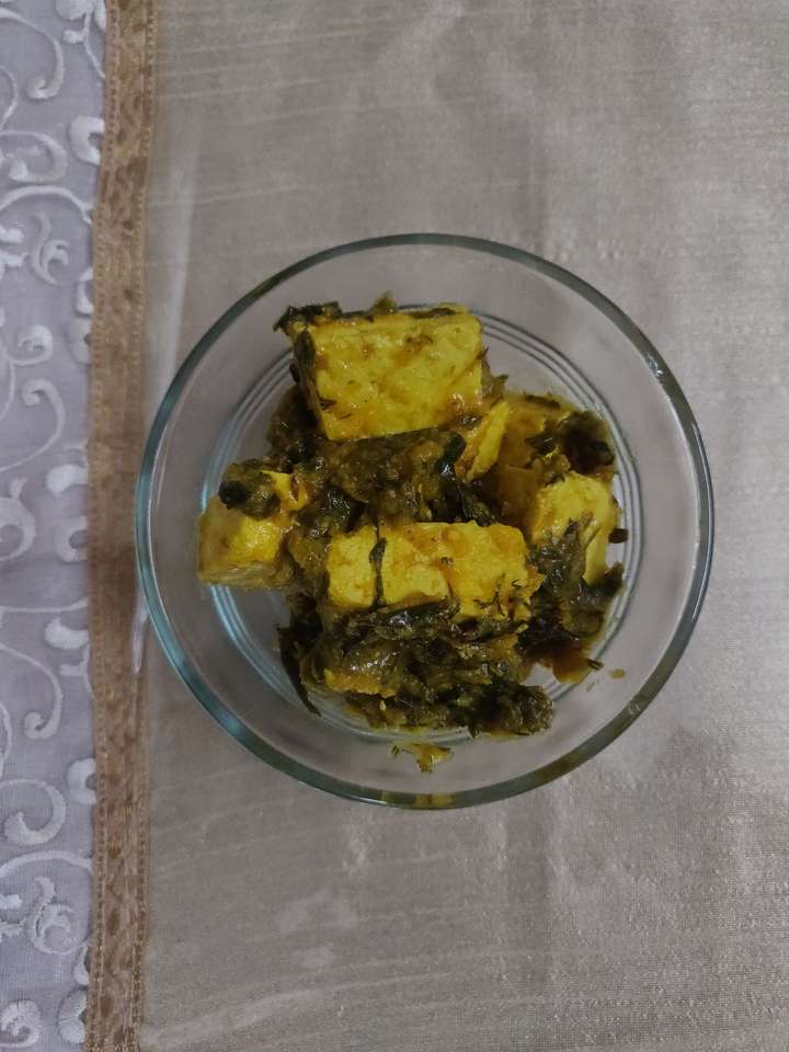 Tofu sabzi with Dill and Fenugreek leaves