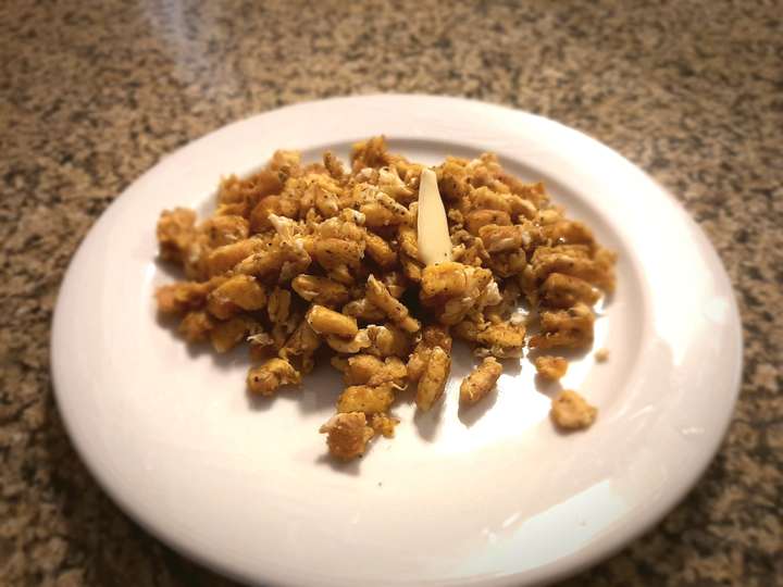 Bread scramble/ Bread burji