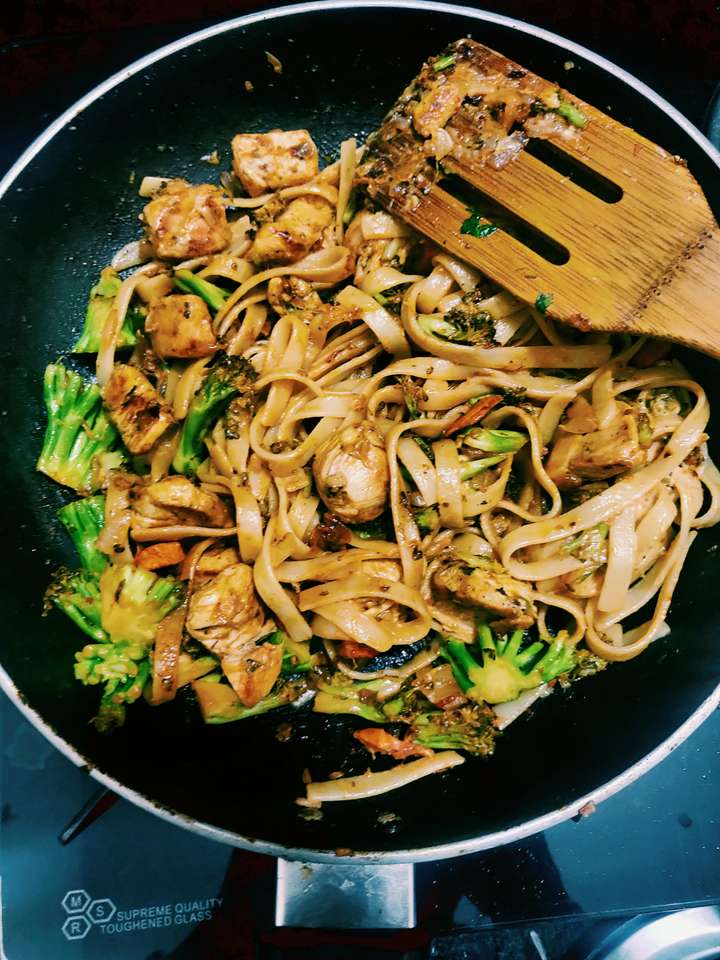 Chicken fettuccine pasta