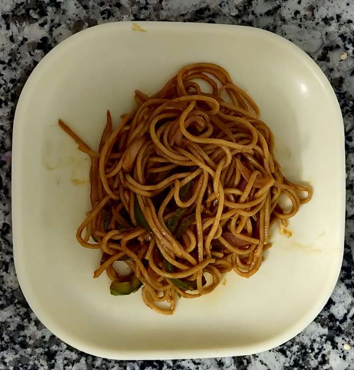 Whole wheat chili garlic noodles 🌸