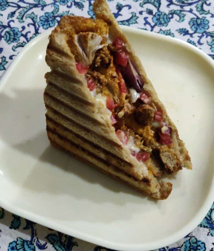 Air fried chicken tikka grilled sandwich 🌸🌸