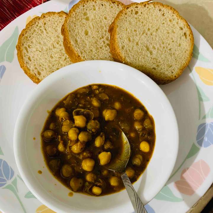 chole masala & bread