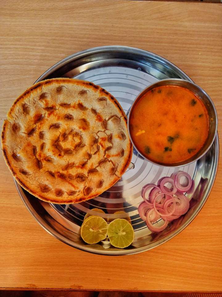 paneer Dal Baati