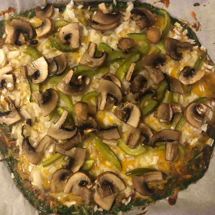 spinach base pizza 