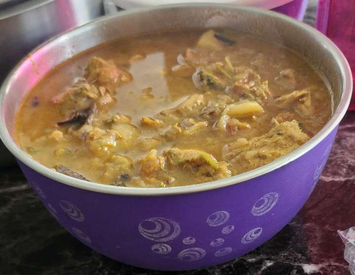 Pressure cooker Dhaniya chicken