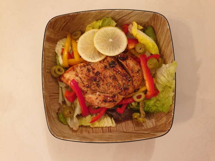 Grilled Chicken  Salad