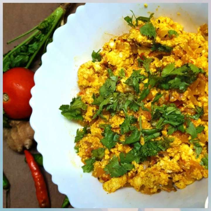 PANEER BHURJI (SCRAMBLED INDIAN COTTAGE CHEESE)
