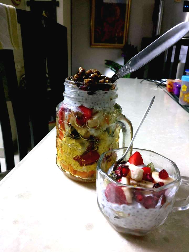 Fruit&Nut Chia dessert