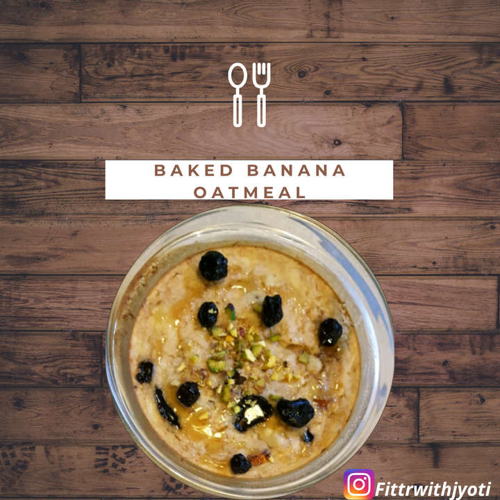 Baked banana oatmeal