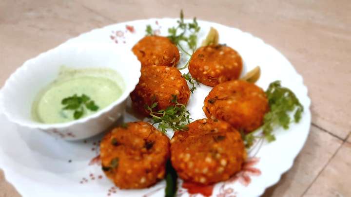 #FITTRMasterchef 

Airfried  crispy sabudana vada (zero oil)