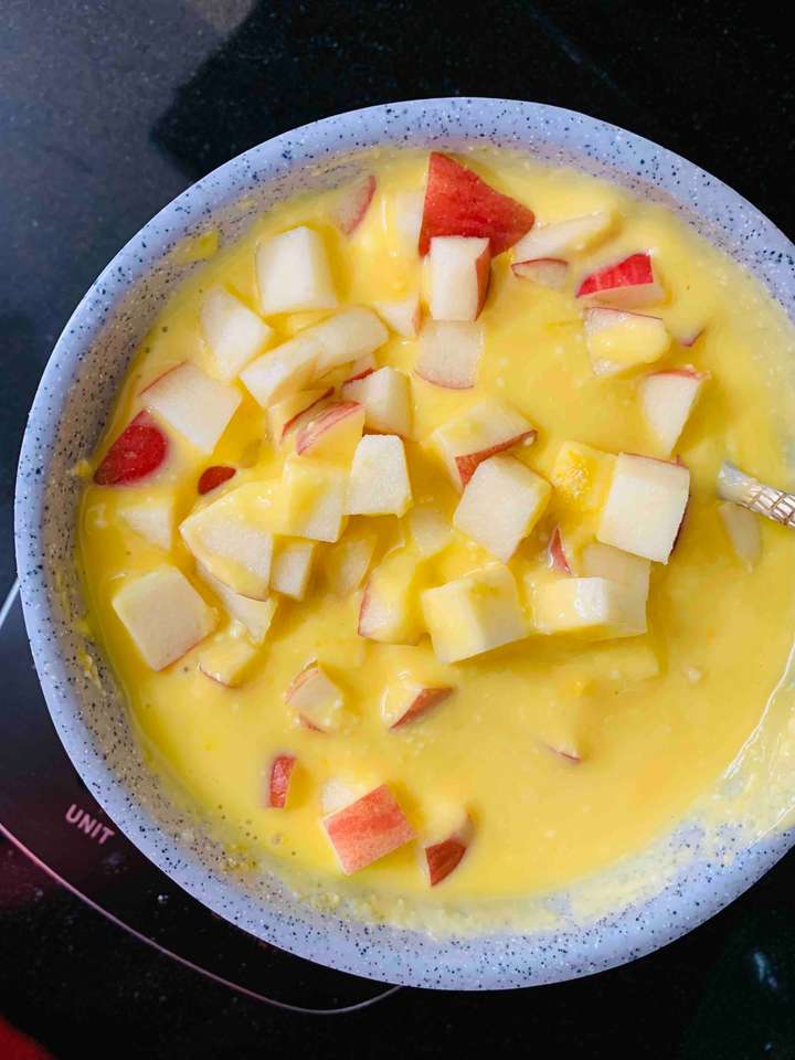 Mango whey smoothie