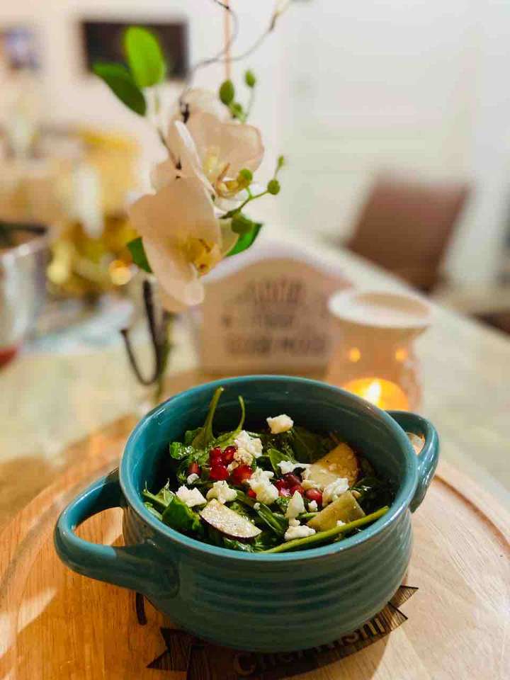 Spinach Rocket Pomegranate Apple Salad