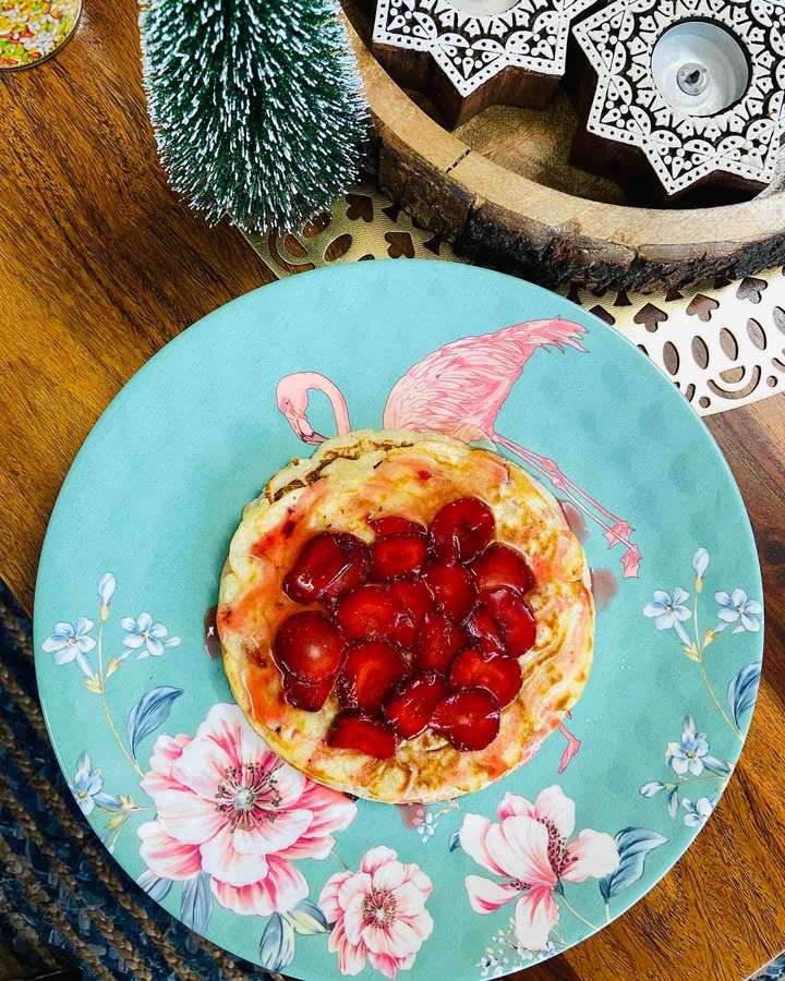 Strawberry whey pancake 🍓 🥞  