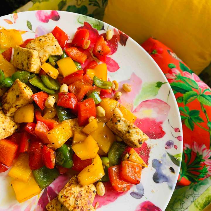 sautéed paneer and capsicum