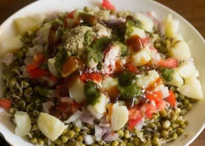 high protein green moong paneer chat