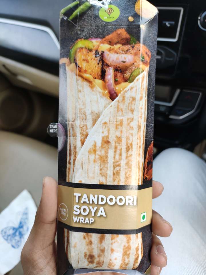 Tandoori soya wrap