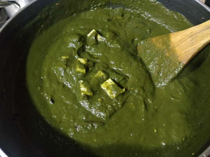 paneer palak sarso saag