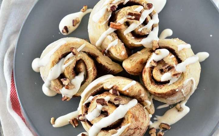 Sweet & Simple Cinnamon Rolls Recipe