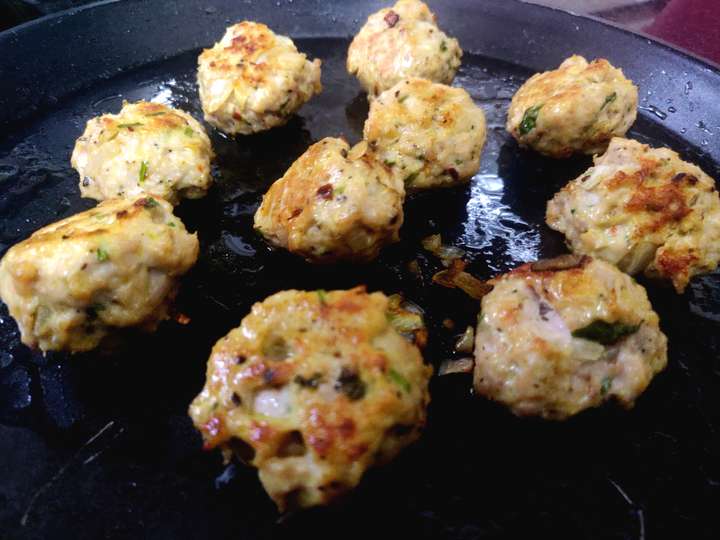Chicken meatballs