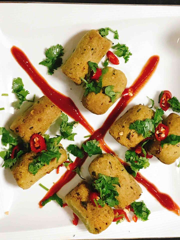 Quick Semolina Bites