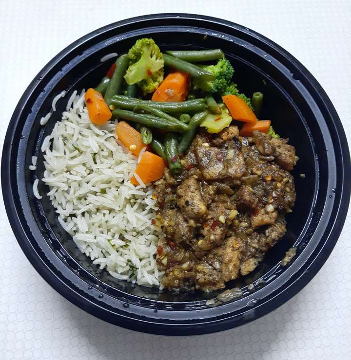 Grilled Chicken in Mushroom Sauce 